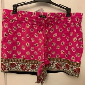 NWT Loft Border Floral Fluid Drawstring Shorts .